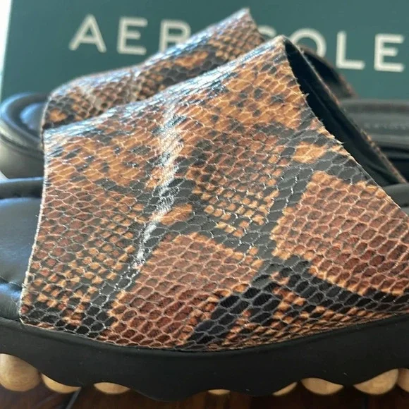 Aerosoles Women's Wanza Wedge Sandal brown black snake print size 6.5 - Picture 6 of 16